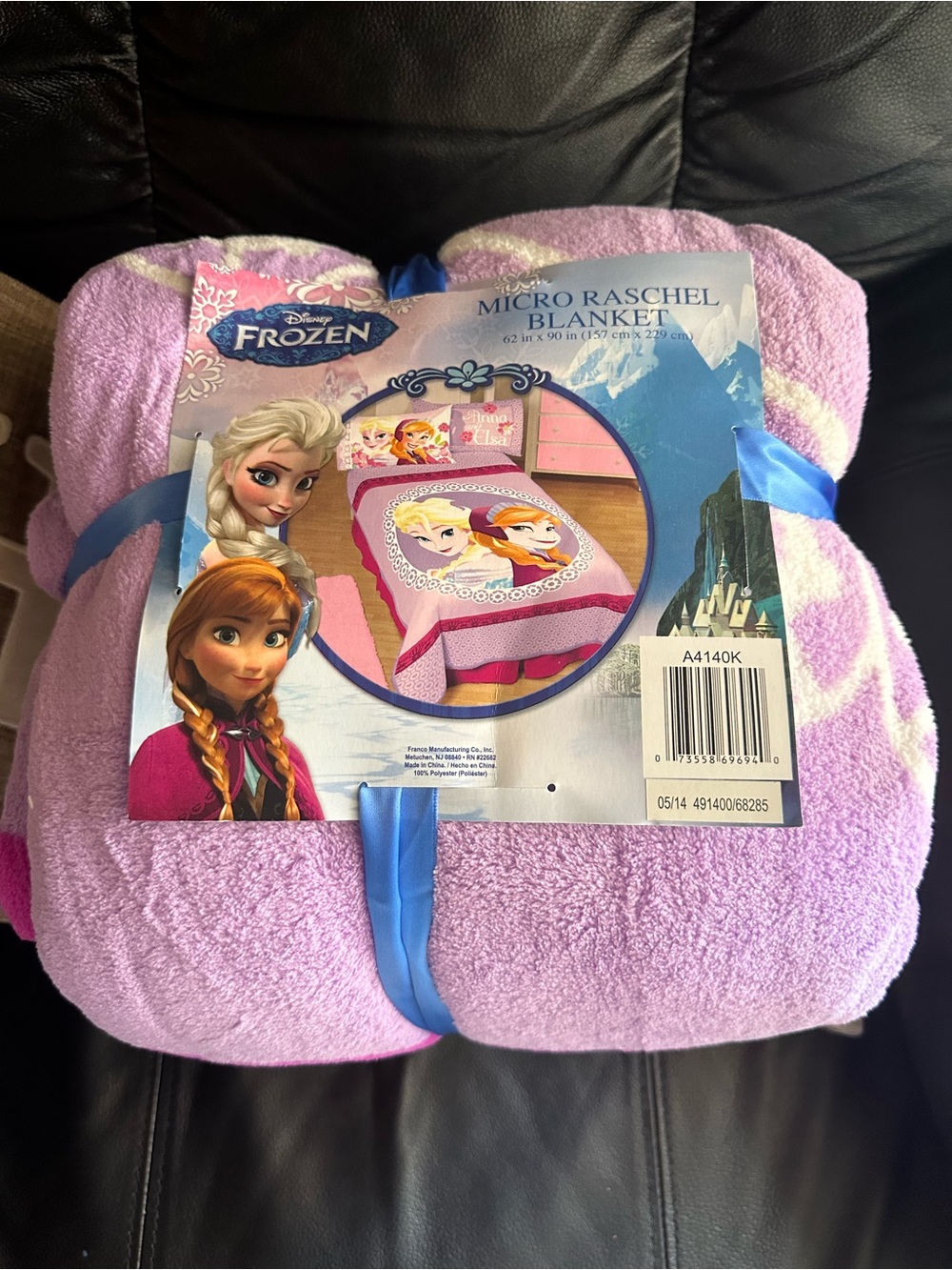Disney Frozen Micro Raschel Blanket - Pink & Light Purple